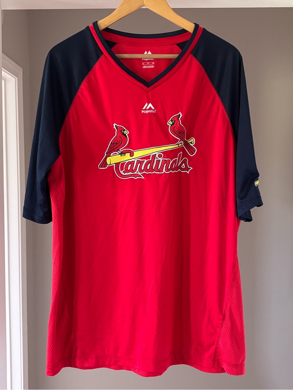 Majestic St. Louis Cardinals Jersey Embroidered with Logo on Sleeve